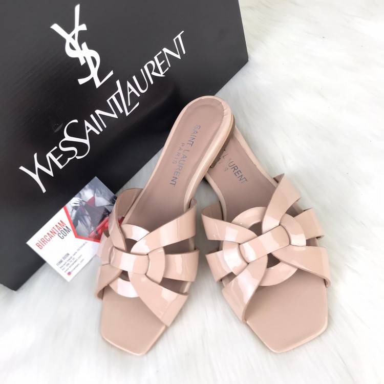 YVES SAİNT LAURENT TRİBUTE FLAT TERLİK PUDRA